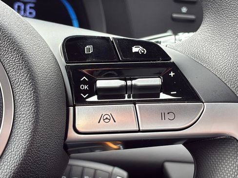 New 2026 Hyundai Elantra SE w/ Cargo Package FWD image 26