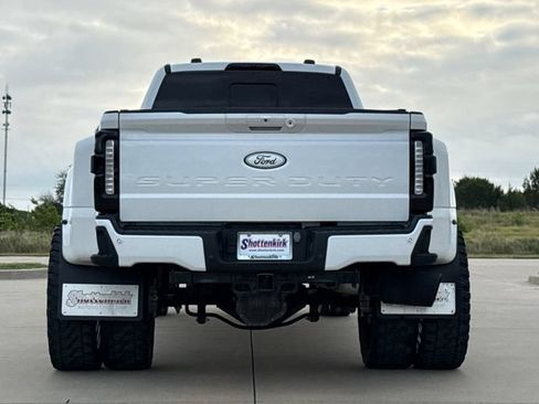 Used 2024 Ford F350 Lariat w/ Lariat Ultimate Package AWD/4WD image 8