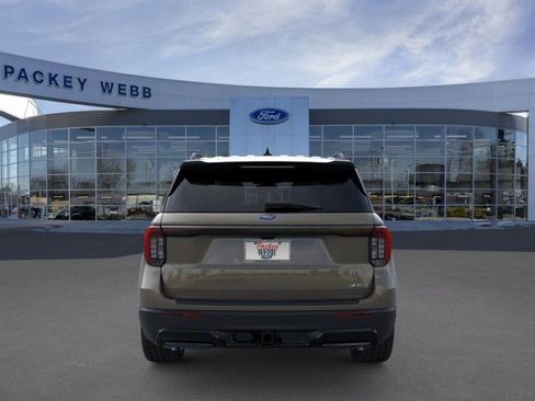 New 2026 Ford Explorer ST-Line w/ ST-Line Street Pack AWD/4WD image 7