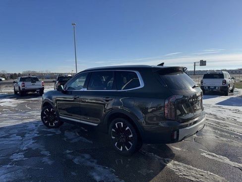 Used 2023 Kia Telluride SX Prestige image 7