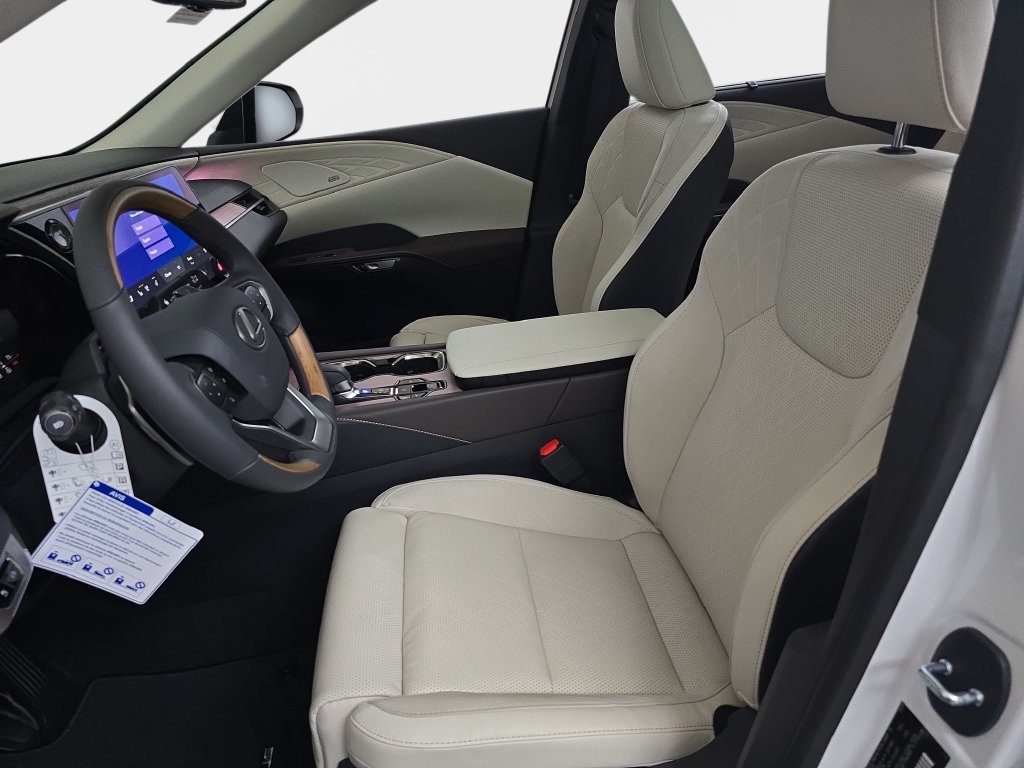 New 2026 Lexus RX 350h w/ Convenience Package AWD/4WD image 14