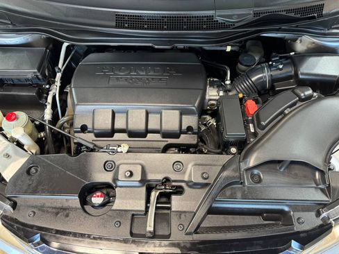 Used 2016 Honda Odyssey EX image 40
