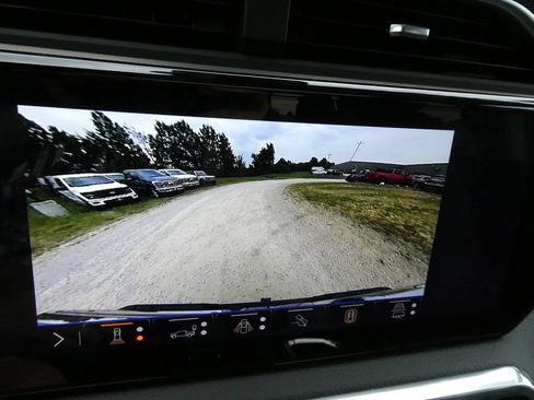 New 2026 GMC Sierra 2500 Denali w/ Denali Reserve Package AWD/4WD image 33