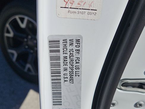 Used 2023 Jeep Wagoneer L Series III image 26