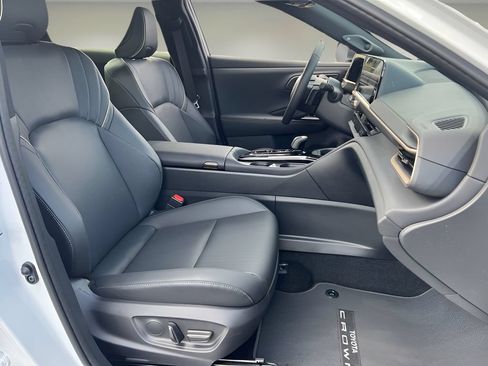 Certified 2026 Toyota Crown Signia w/ Advanced Technology Package AWD/4WD image 16