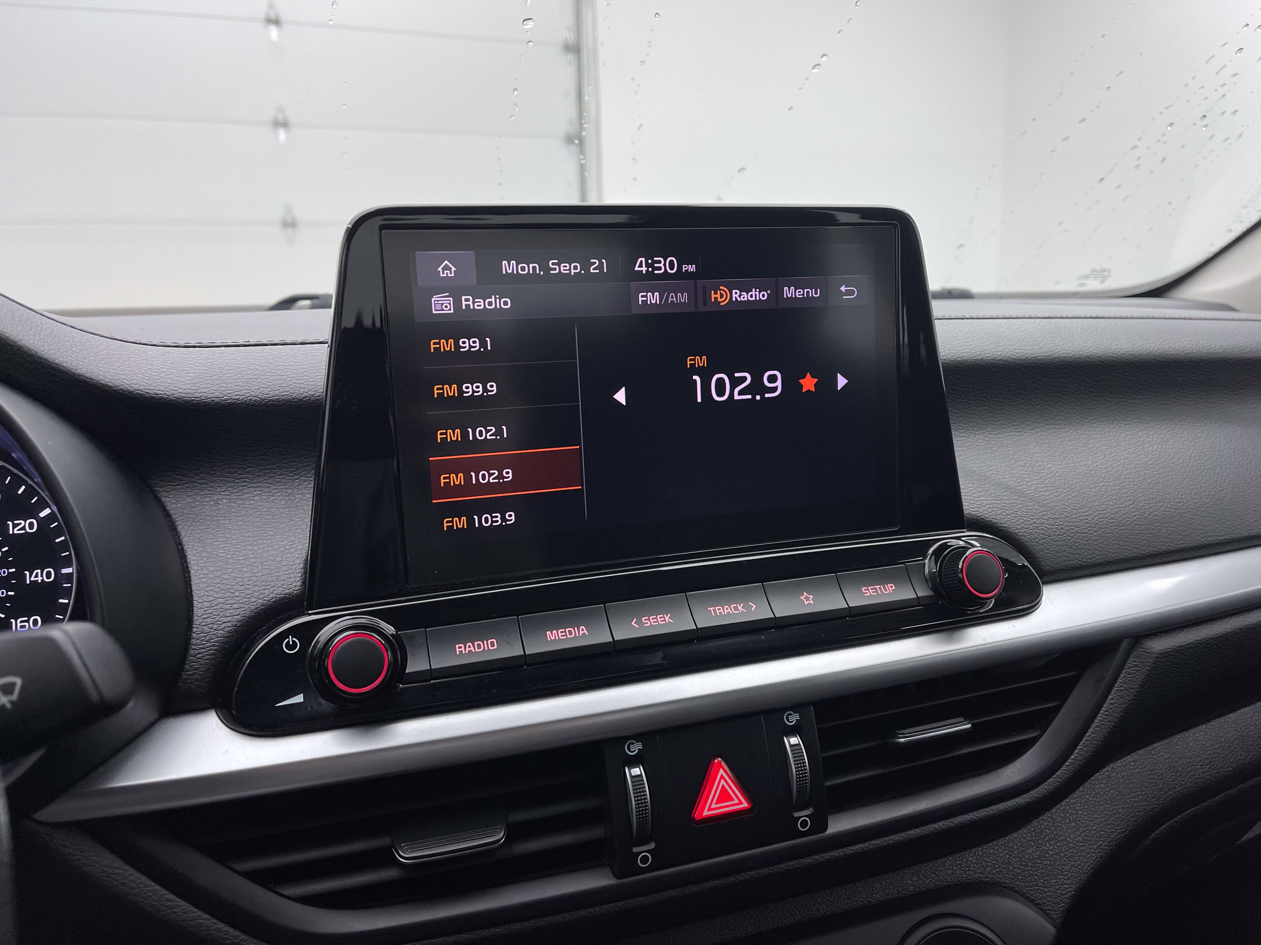 Used 2024 Kia Forte LXS FWD image 23