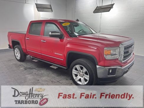Used 2015 GMC Sierra 1500 SLT w/ Suspension Package, Off-Road image 3