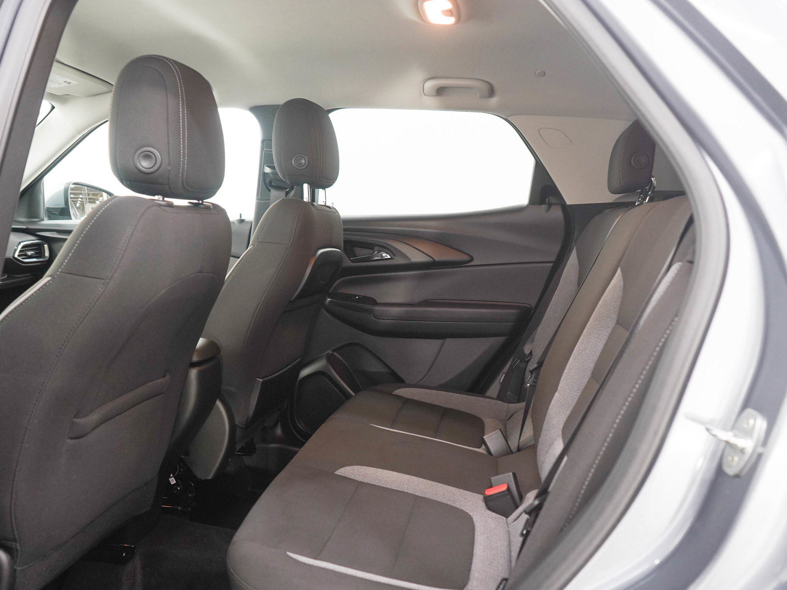 Used 2022 Chevrolet TrailBlazer LT AWD/4WD image 14