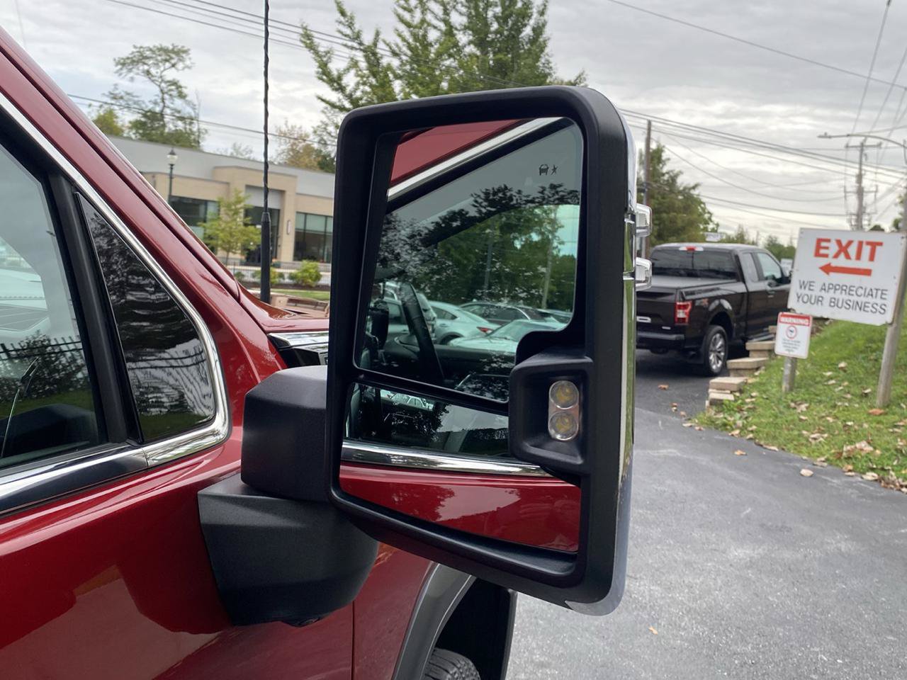 Used 2024 GMC Sierra 2500 Denali w/ Denali Reserve Package AWD/4WD image 32