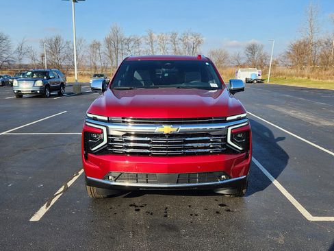 New 2026 Chevrolet Tahoe Premier image 2