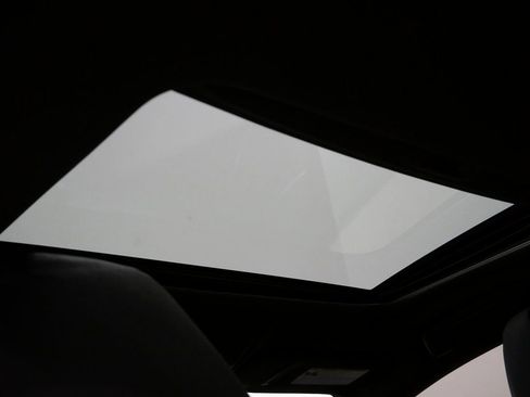 Used 2023 Lexus IS 350 F Sport image 4