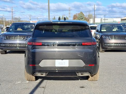 New 2025 Land Rover Range Rover Sport SE image 20