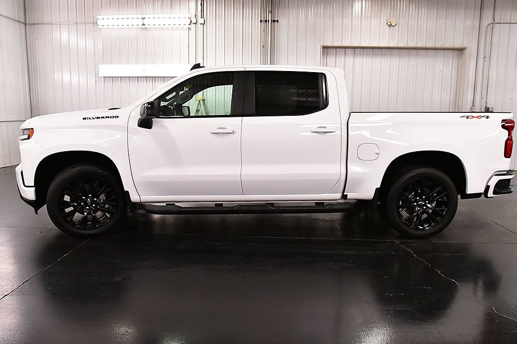 Used 2022 Chevrolet Silverado 1500 RST w/ Rally Edition AWD/4WD image 4