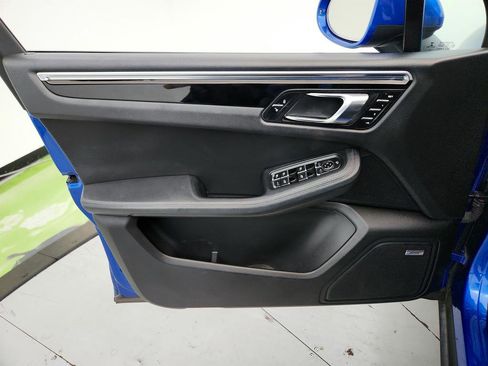 Used 2015 Porsche Macan S image 22