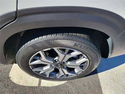 Used 2021 Kia Seltos EX image 9