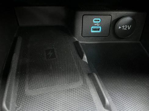 Used 2023 Ford Escape SE w/ PHEV Premium Package image 24