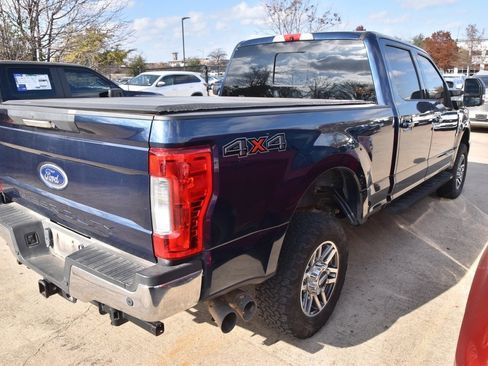 Used 2019 Ford F250 Lariat w/ Tow Technology Bundle image 5