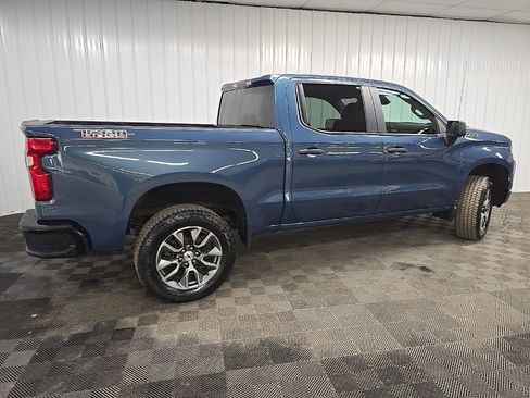 Used 2024 Chevrolet Silverado 1500 Custom Trail Boss w/ LPO, Dark Essentials Package AWD/4WD image 3