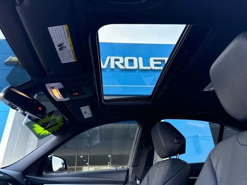 Used 2018 BMW 330e 330e iPerformance image 26