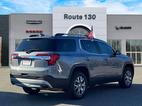 Used 2022 GMC Acadia SLT w/ LPO, Roadside Safety Package image 4
