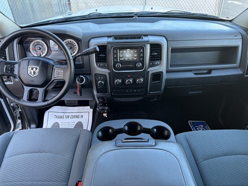 Used 2015 RAM 2500 Tradesman w/ Chrome Appearance Group AWD/4WD image 18