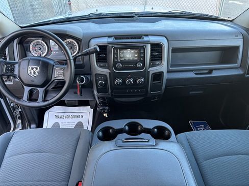 Used 2015 RAM 2500 Tradesman w/ Chrome Appearance Group AWD/4WD image 18