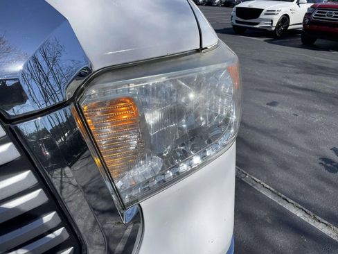 Used 2017 Toyota Tundra Limited image 12