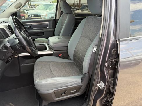 Used 2017 RAM 1500 Big Horn AWD/4WD image 34