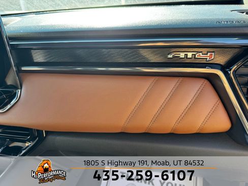 Used 2023 GMC Canyon AT4 w/ AT4 Premium Package image 30