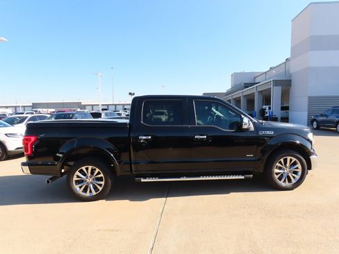 Used 2016 Ford F150 Lariat image 10