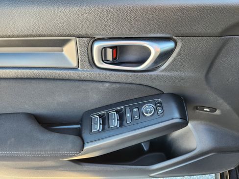 Certified 2022 Honda Civic Sport image 16