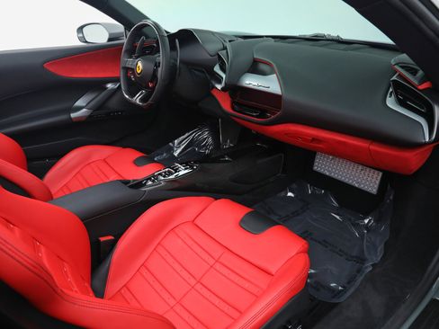 Certified 2025 Ferrari SF90 Spider AWD/4WD image 20