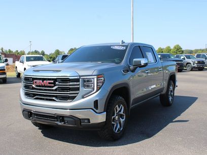 Used 2023 GMC Sierra 1500 SLT w/ SLT Premium Package