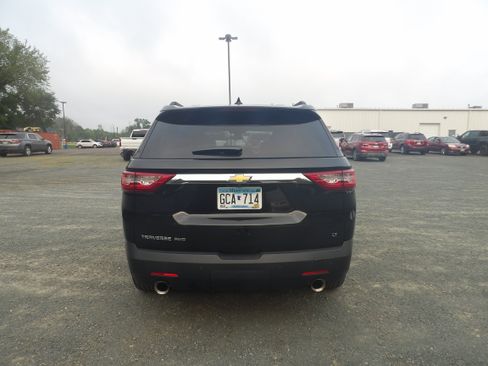 Used 2021 Chevrolet Traverse LT AWD/4WD image 5