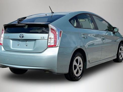 Used 2012 Toyota Prius Two FWD image 5