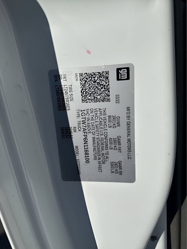 Used 2022 GMC Savana 2500 w/ Driver Convenience Package RWD image 25
