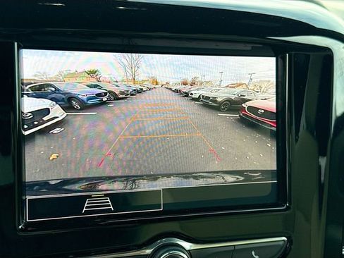 Used 2023 Chevrolet Traverse LS image 15