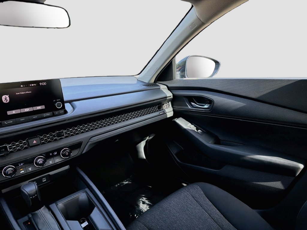 Certified 2025 Honda Accord LX image 21