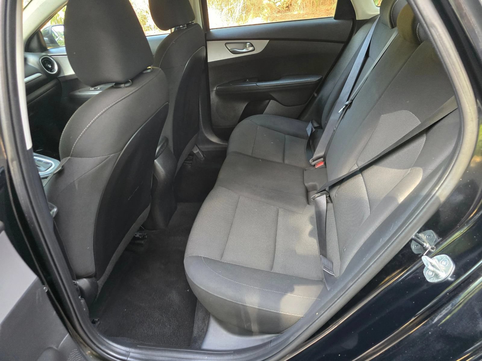 Used 2023 Kia Forte LXS w/ LXS Technology Package FWD image 16