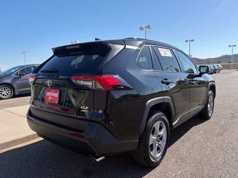 Certified 2025 Toyota RAV4 XLE AWD/4WD image 8