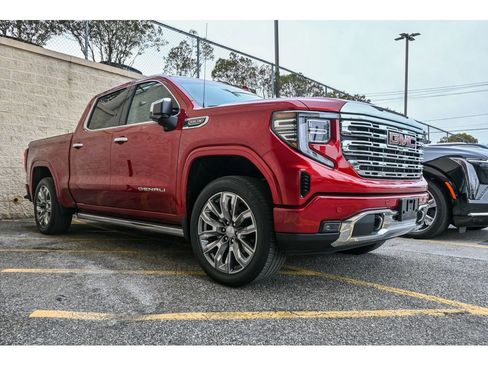 Used 2024 GMC Sierra 1500 Denali w/ Denali Reserve Package image 2
