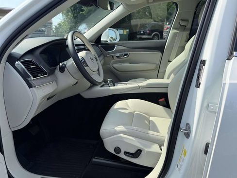 Used 2025 Volvo XC90 B6 Plus w/ Protection Package Premier AWD/4WD image 16