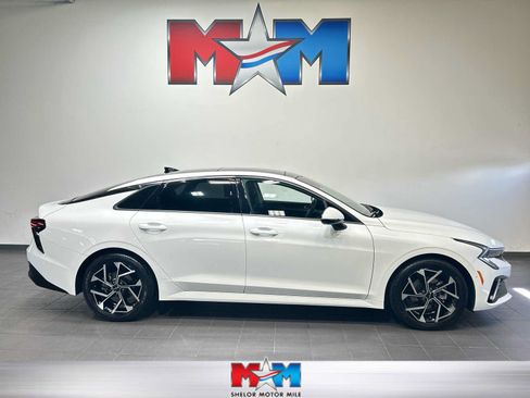 Used 2025 Kia K5 EX FWD image 1