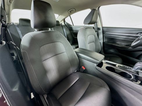 Used 2023 Nissan Altima 2.5 SV image 25