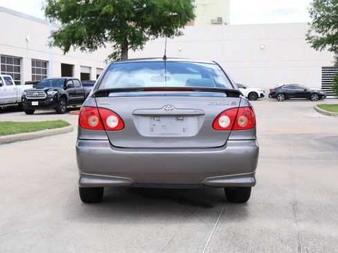Used 2006 Toyota Corolla S FWD image 5