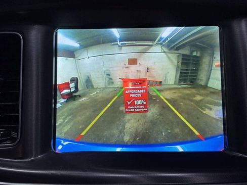 Used 2019 Dodge Charger Scat Pack w/ Dynamics Package RWD image 27