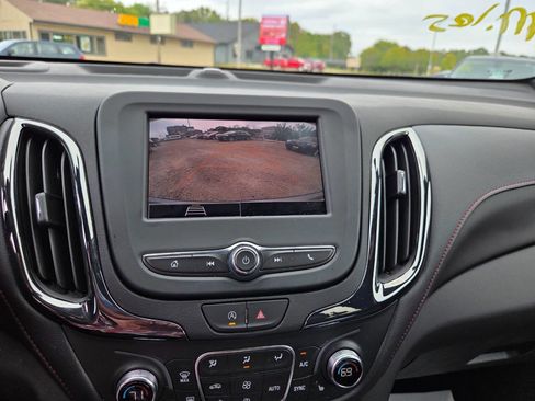 Used 2024 Chevrolet Equinox RS image 17