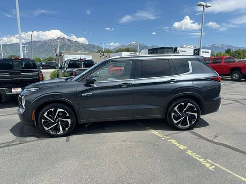 Used 2024 Mitsubishi Outlander SEL AWD/4WD image 7