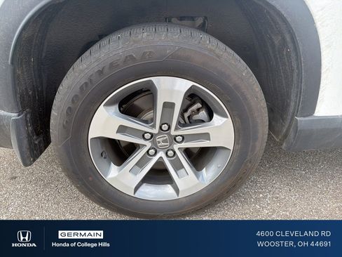 Certified 2025 Honda Pilot EX-L image 5