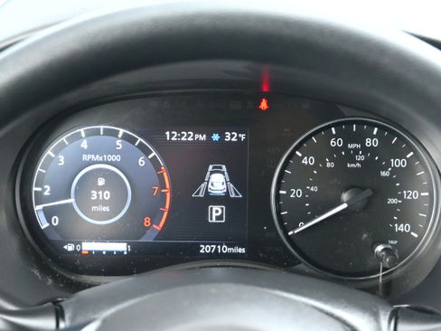 Certified 2023 Nissan Kicks SV image 21